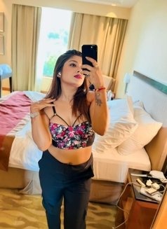 Model Call Girls in Delhi